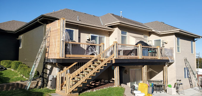 new black window structure